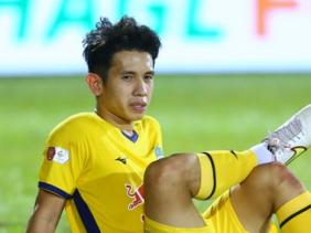 Hồng Duy bị cấm thi đấu ở vòng 13