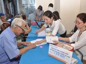 Thời gian chi trả trợ cấp hưu trí xã hội hàng tháng
