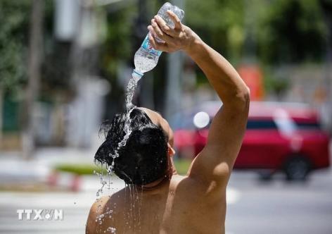 Thời tiết ngày 20/6: Từ Thanh Hóa đến Huế nắng nóng gay gắt, có nơi trên 37 độ C