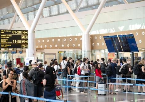 Cục Hàng không: Bảo đảm quyền lợi hành khách khi điều chỉnh chuyến bay