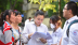 Nguyện vọng xét tuyển đại học 2025 tăng vọt, điểm chuẩn biến động khó lường