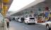 Xe buýt được đón khách ở ga quốc nội Tân Sơn Nhất