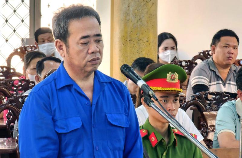 Ngô Phú Cường tại phiên tòa sáng ngày 20.3.2024. Ảnh: Trần Hậu