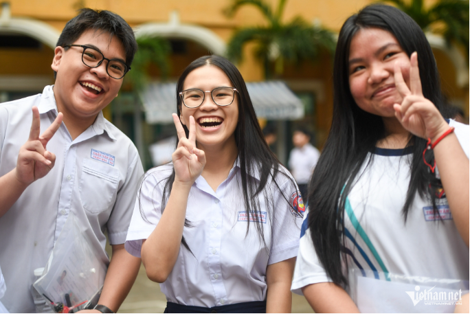 Thí sinh thi vào lớp 10 TP.HCM năm 2026. Ảnh: Nguyễn Huế.