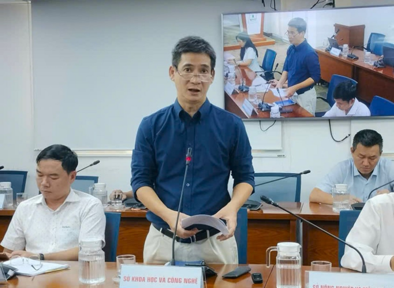 Ông Võ Hưng Sơn (Sở Khoa học và Công nghệ TP.HCM) thông tin về chính sách thu hút nhân tài chiều 30/7/2026. Ảnh: T. Thụy/Dân Việt