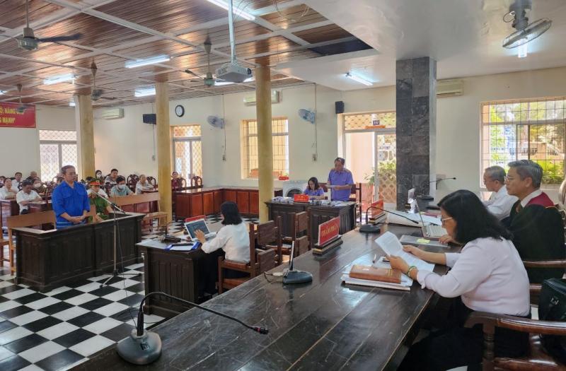 Quang cảnh phiên tòa ngày 20.3.2024 xét xử Ngô Phú Cường về tội danh rửa tiền và trốn thuế đối. Ảnh: Trần Hậu