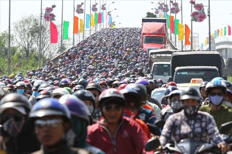 Đường sắt TPHCM - Cần Thơ được kỳ vọng “chia lửa” cho giao thông đường bộ giữa TPHCM và các tỉnh Đồng bằng sông Cửu Long. Ảnh: Minh Quân
