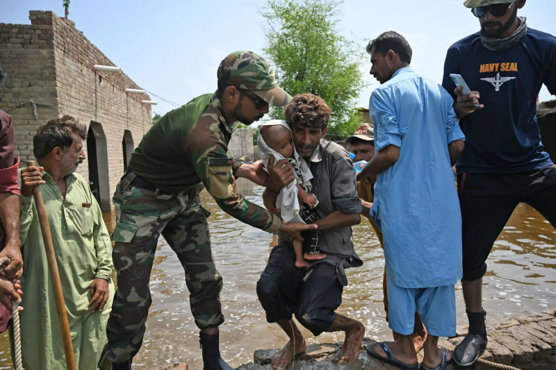 bi lu lut tan pha pakistan doi mat voi khung hoang luong thuc1 bi lu lut tan pha pakistan doi mat voi khung hoang luong thuc1