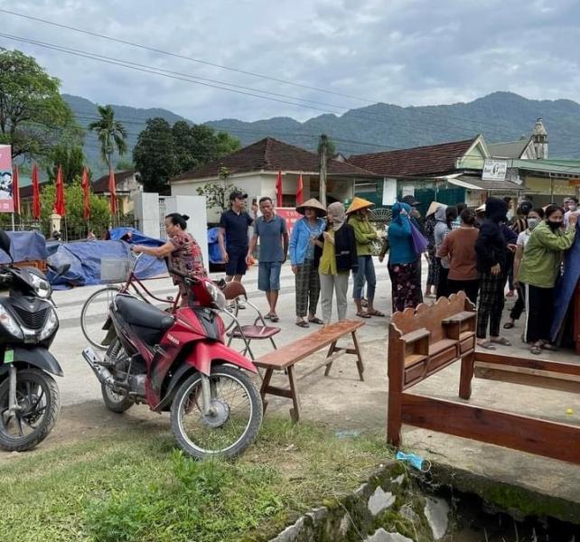 Nghệ An: Nhiều hố “tử thần", khẩn cấp đình chỉ khai thác nước ngầm