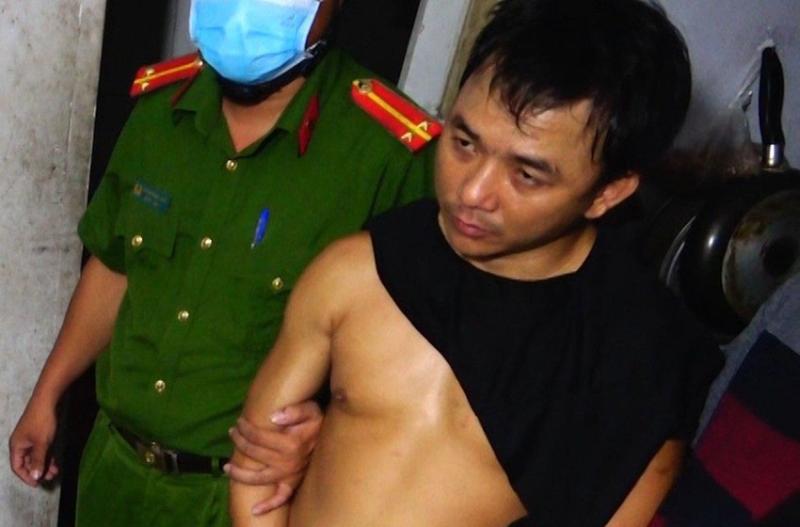pha chuyen an ma tuy o vinh long thu nhieu sung dan nha ong trum
