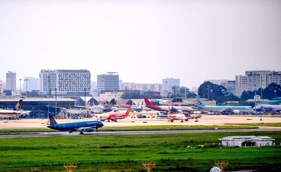 Khẩn trương bàn giao mặt bằng xây dựng nhà ga T3 sân bay Tân Sơn Nhất Khẩn trương bàn giao mặt bằng xây dựng nhà ga T3 sân bay Tân Sơn Nhất