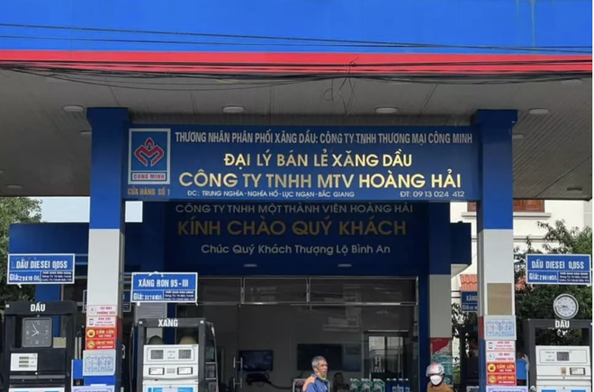 vu do 500 nghin xang hut ra chi dc 9 5 lit nhan vien chi bom 84 nghin 2