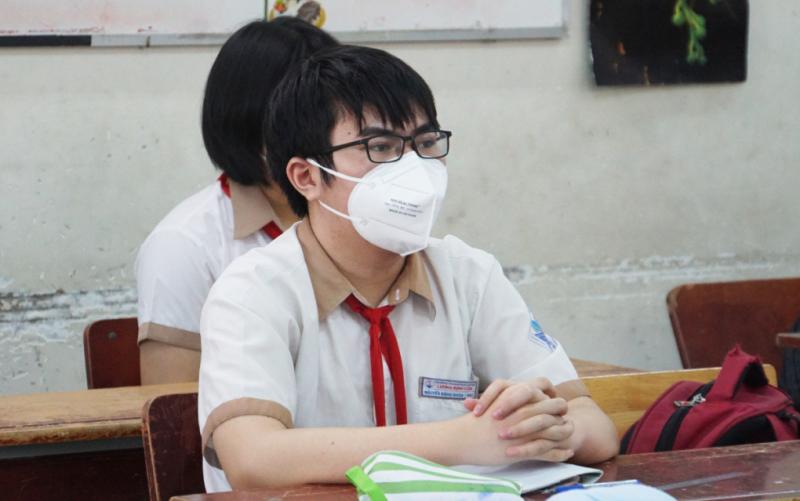 Học sinh lớp 9, trường THCS Lương Định Của, TP Thủ Đức, TP HCM. Ảnh: Mạnh Tùng