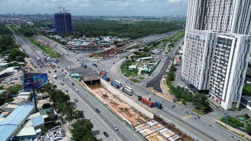 Dự án mở rộng đường nối cao tốc TPHCM - Long Thành sẽ đồng bộ với dự án nút giao An Phú.  Ảnh: Anh Tú