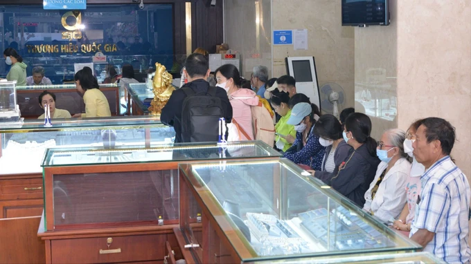 SJC ngày 11-4.jpg