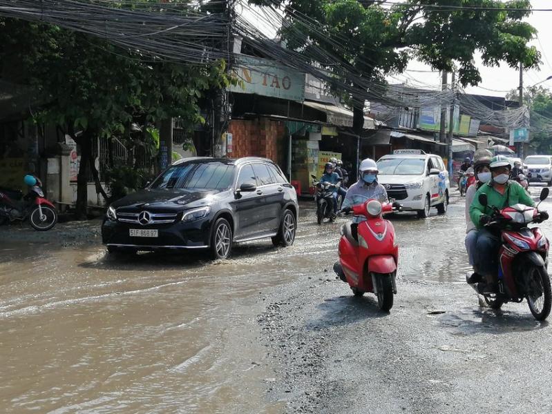 7 nam mo rong khong xong nguoi dan khon kho vi duong luong dinh cua day dac o voi o ga