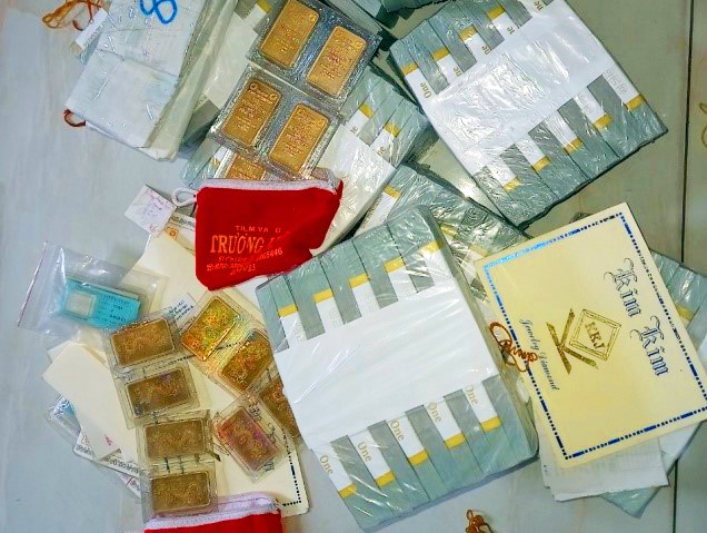 Tang vật liên quan vụ án. Ảnh: CA An Giang