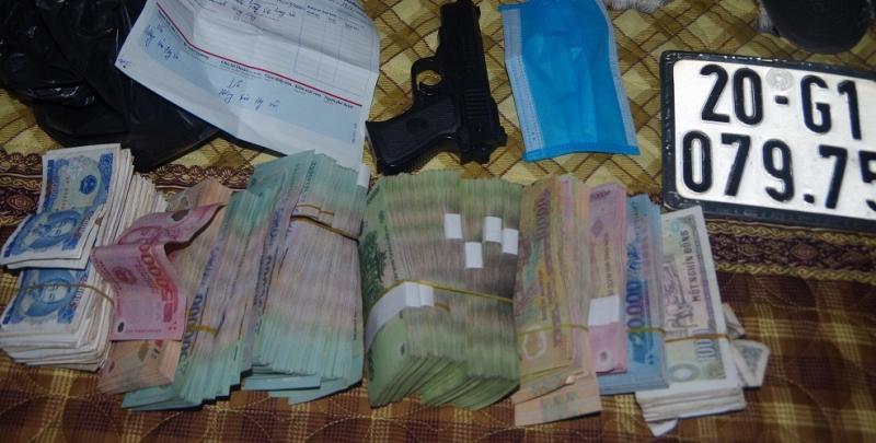 bat ngo truoc ke hoach cua nghi pham cuop ngan hang de chuoc o to o thai nguyen 