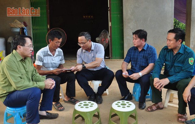 Lật thuyền làm 5 người chết và mất tích: Đã tìm thấy 4 nạn nhân - Ảnh 4. Lật thuyền làm 5 người chết và mất tích: Đã tìm thấy 4 nạn nhân - Ảnh 4.