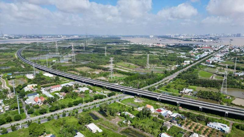 TPHCM dự kiến chi 2.400 tỉ đồng làm nút giao kết nối cao tốc Bến Lức - Long Thành với đường Rừng Sác. Ảnh: Hữu Chánh