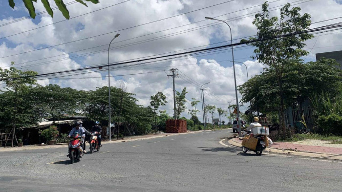 Điều lạ lùng sau vụ nắn đường sát khu đất của 20 cán bộ Trà Vinh 3