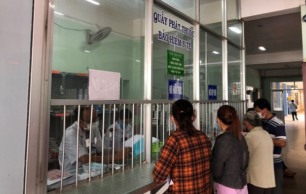 Hang ngan giay luu hanh sap het han: Nguy co thieu thuoc tram trong hinh anh 3