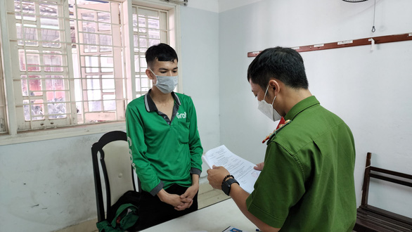 Triệt phá đường dây dùng căn cước công dân giả mở hàng trăm tài khoản ngân hàng - Ảnh 2. Triệt phá đường dây dùng căn cước công dân giả mở hàng trăm tài khoản ngân hàng - Ảnh 2.