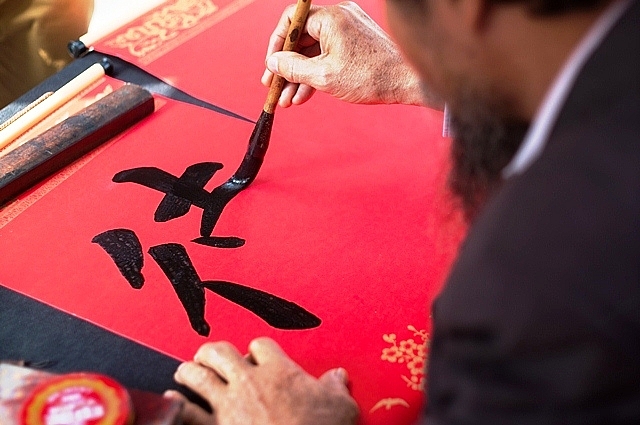xin chu dau nam 2023 2